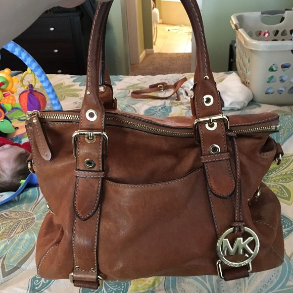 Michael Kors Purse - Picture 8 of 8